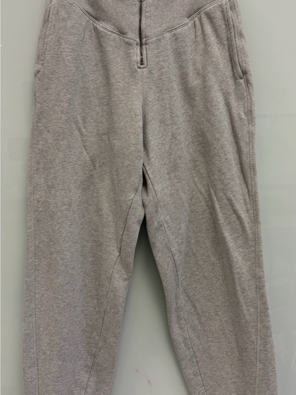 aerie Light Gray Zip Front Sweatpants with pockets
